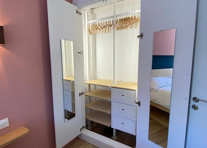 Le Mistral, Superbe 2 Chambres, Vue Proximite Plage, Parking Gratuit * Sète